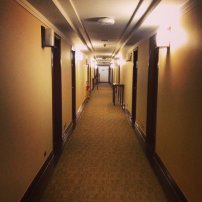 hotel, korytarz hotelowy